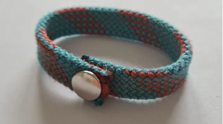 Upcyceling Armband | © DAV Leipzig Upcyceling Armband | © DAV Leipzig