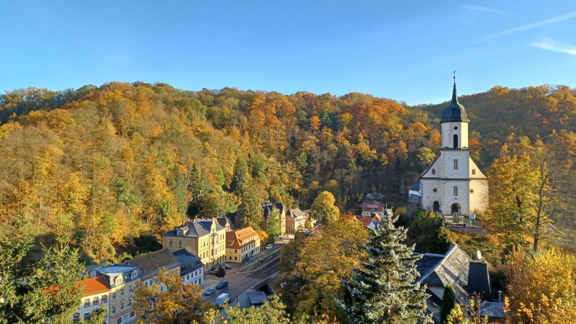 © https://so-lebt-dresden.de/ein-herbstausflug-nach-tharandt/